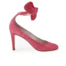 Carven Women's Bow Heeled Velvet Court Shoes - Poppy Image 1