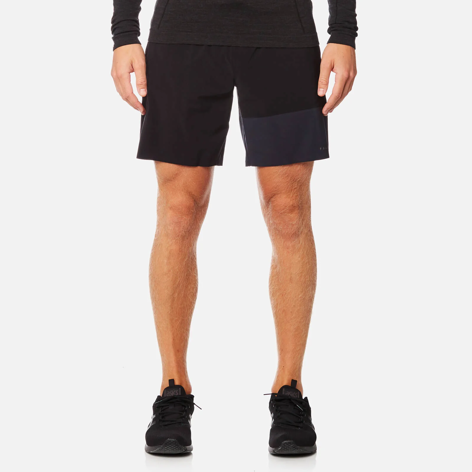 FALKE Ergonomic Sport System Men's Woven Performance Shorts - Black Image 1