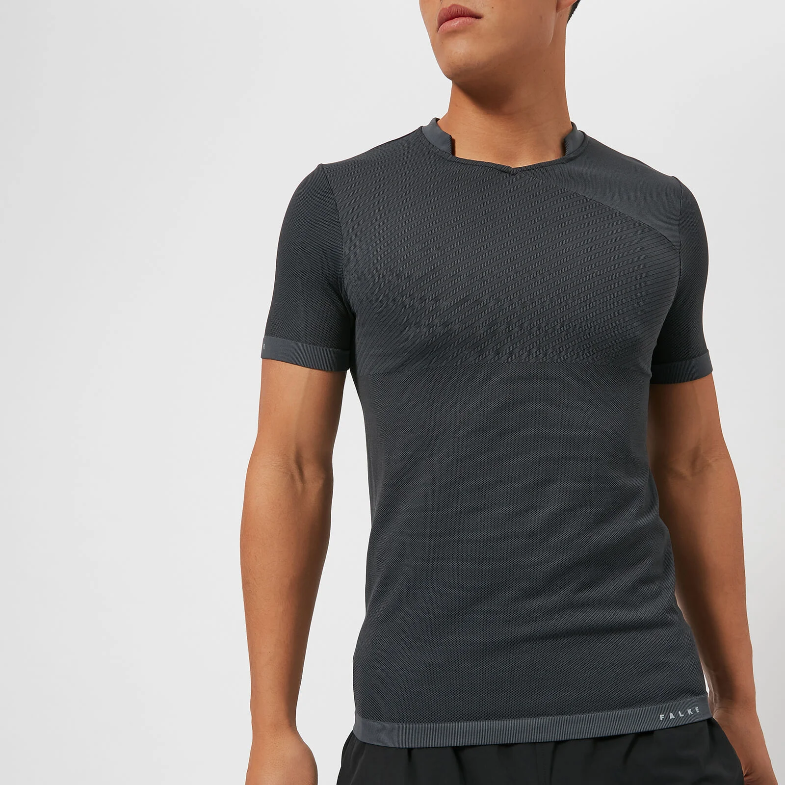 FALKE Ergonomic Sport System Men's Fitness Short Sleeve T-Shirt - Concrete Image 1