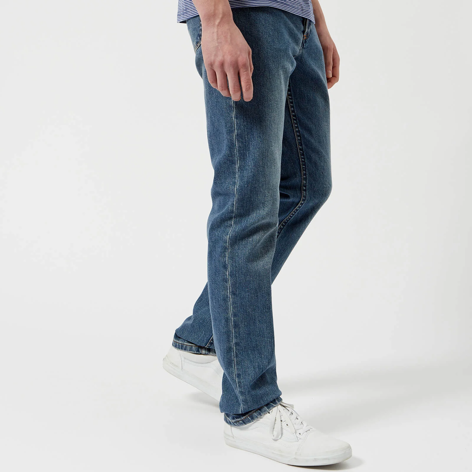 A.P.C. Men's Petit Standard Low Rise Fitted Leg Jeans - Indigo Delave Image 1
