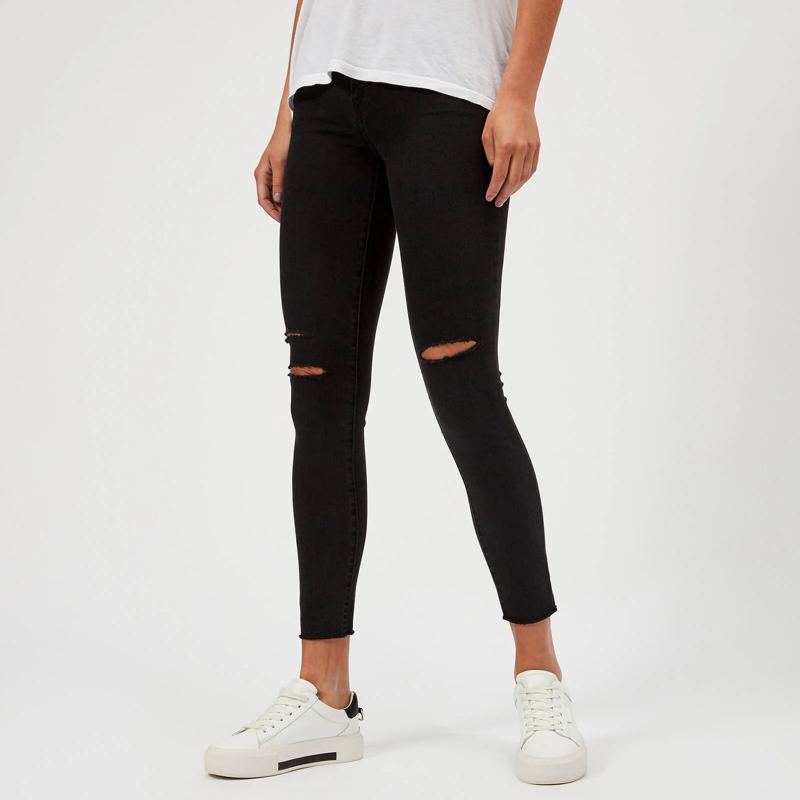 J Brand Women's 8227 Mid Rise Cropped Skinny Jeans - Black Mercy Image 1