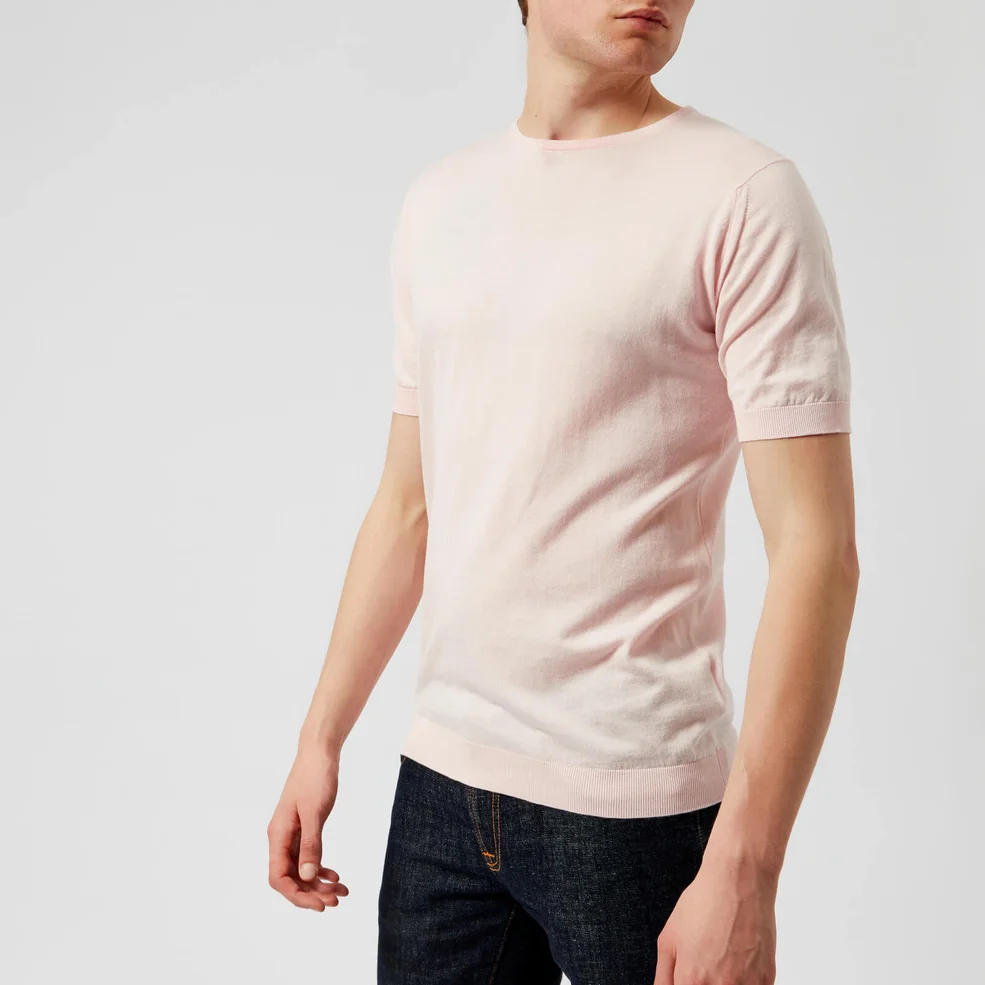 John Smedley Men's Belden 30 Gauge Sea Island Cotton T-Shirt - Dress-Shirt Pink Image 1