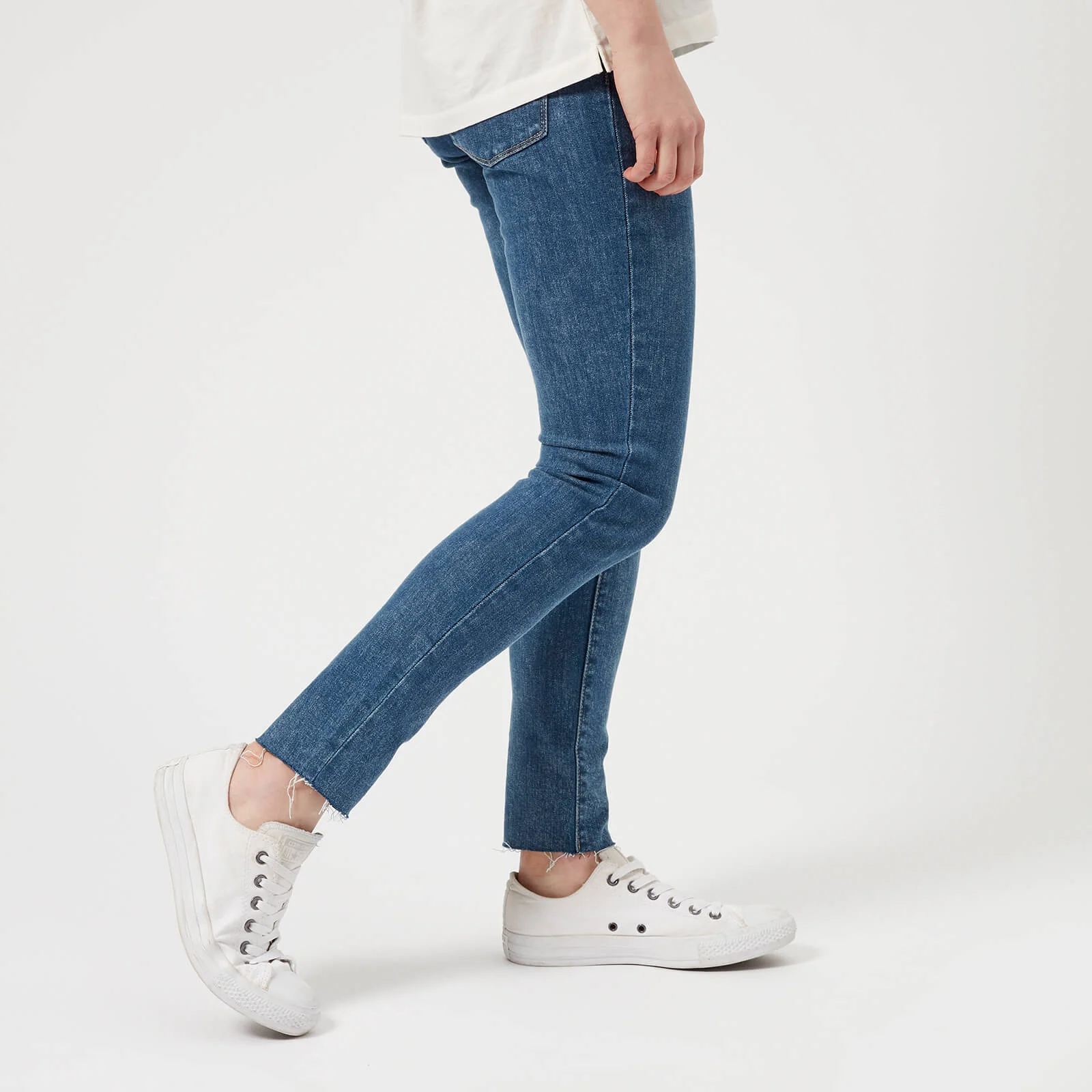 Levi's Women's 721 High Rise Skinny Jeans - Charged Up Image 1
