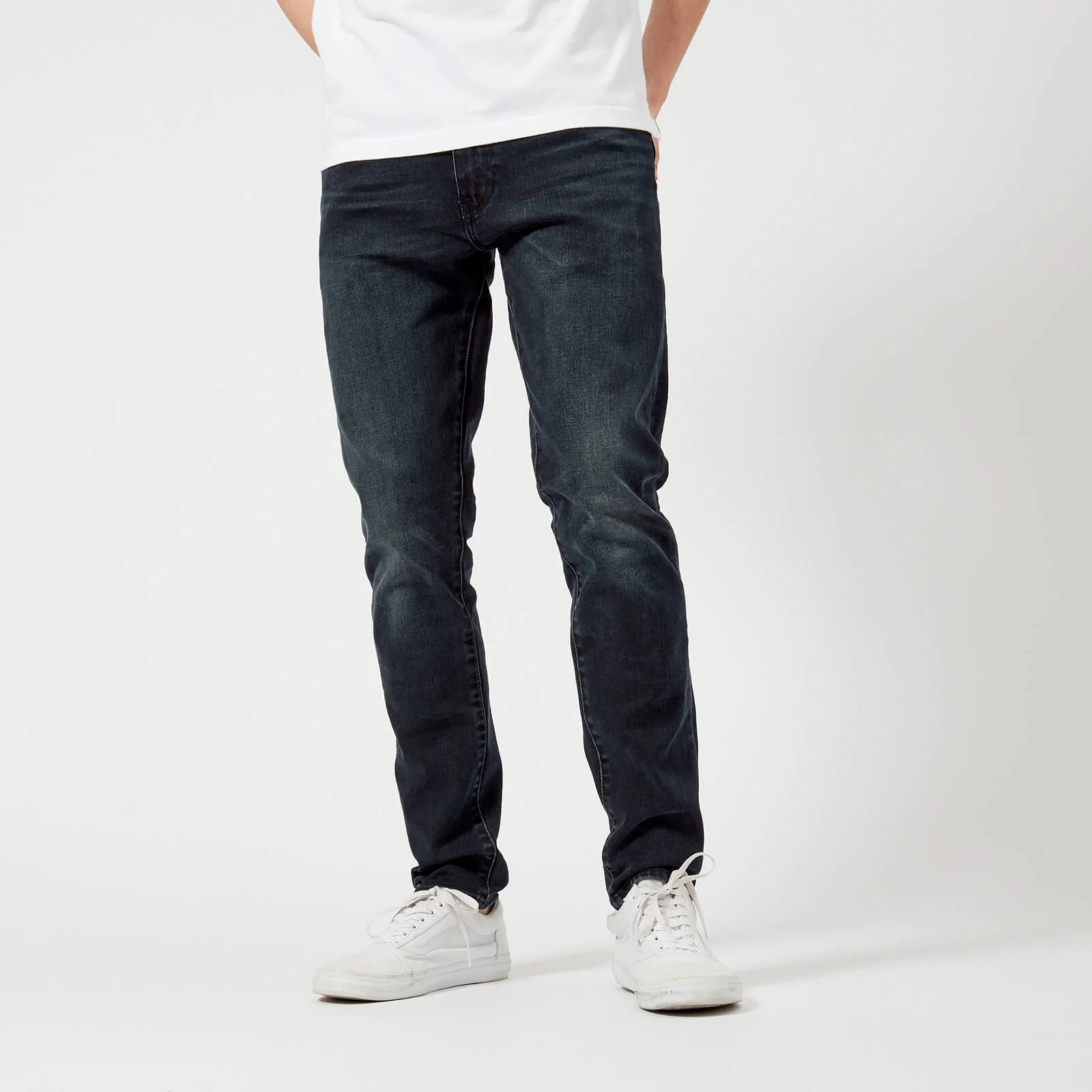 Levi's Men's 512 Slim Taper Jeans - Steinway Image 1