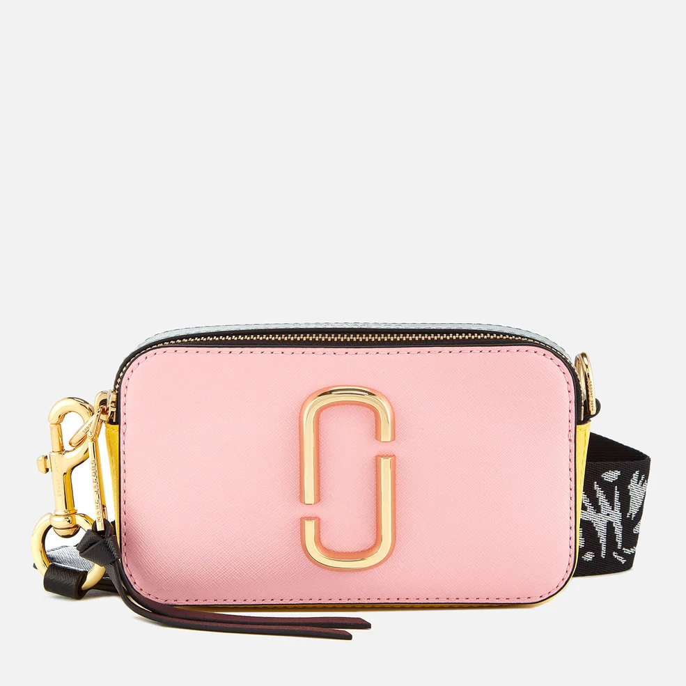 Marc Jacobs Women's Snapshot Cross Body Bag - Baby Pink Image 1