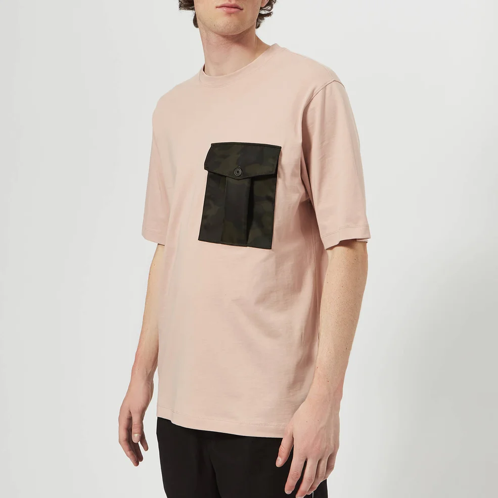 Helmut Lang Men's Camo Pocket T-Shirt - Rosewood Image 1
