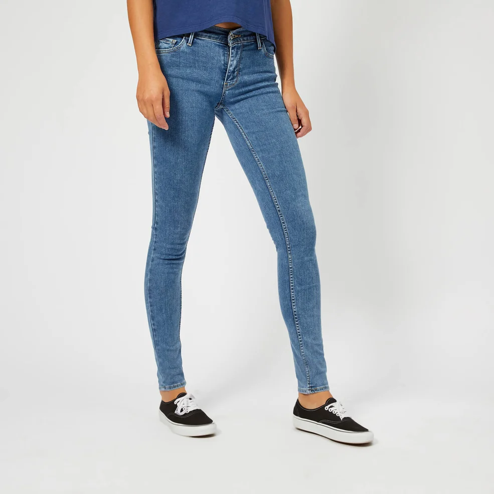 Levi's Women's Innovation Super Skinny Jeans - New In Town Image 1