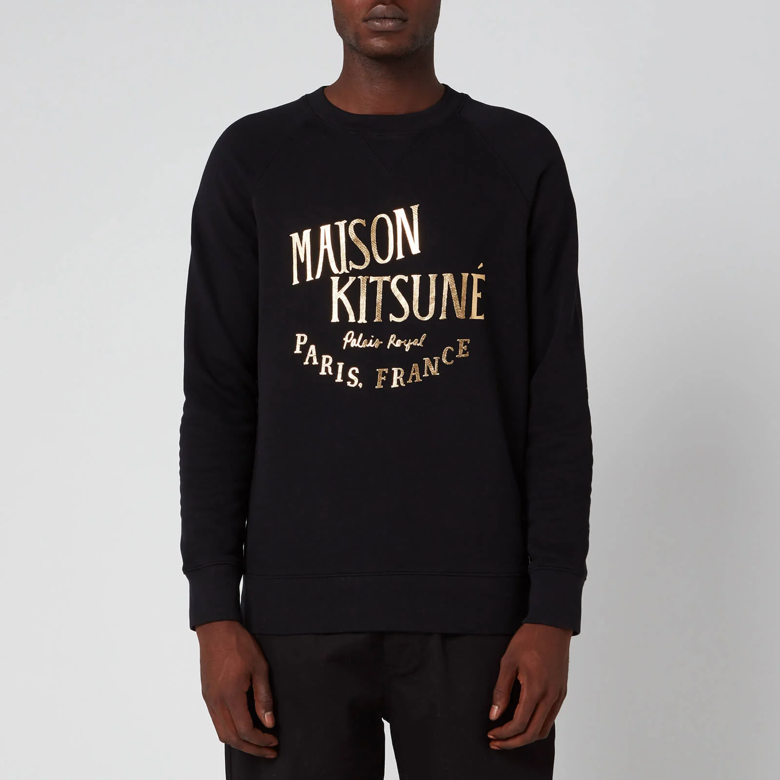 Maison Kitsuné Men's Palais Royal Sweatshirt - Black/Gold Image 1