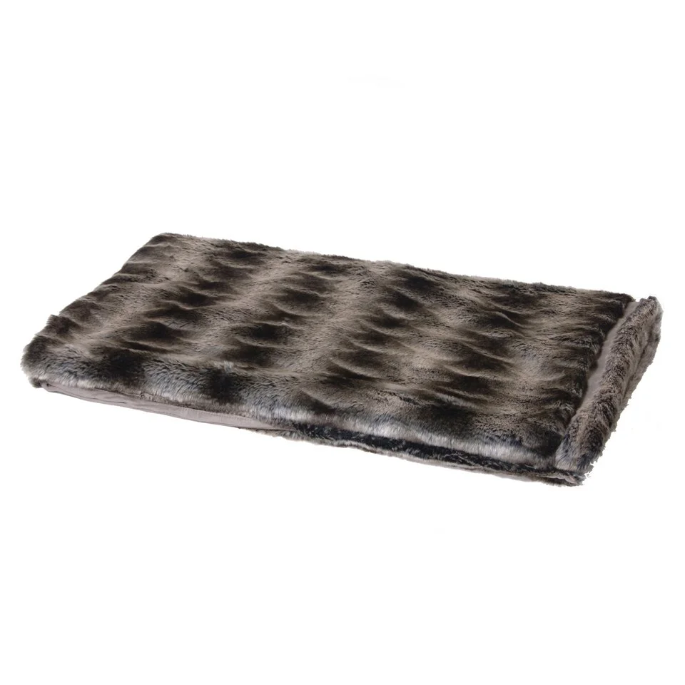 Bark & Blossom Chunky Faux Fur Throw with Stripe Effect Image 1