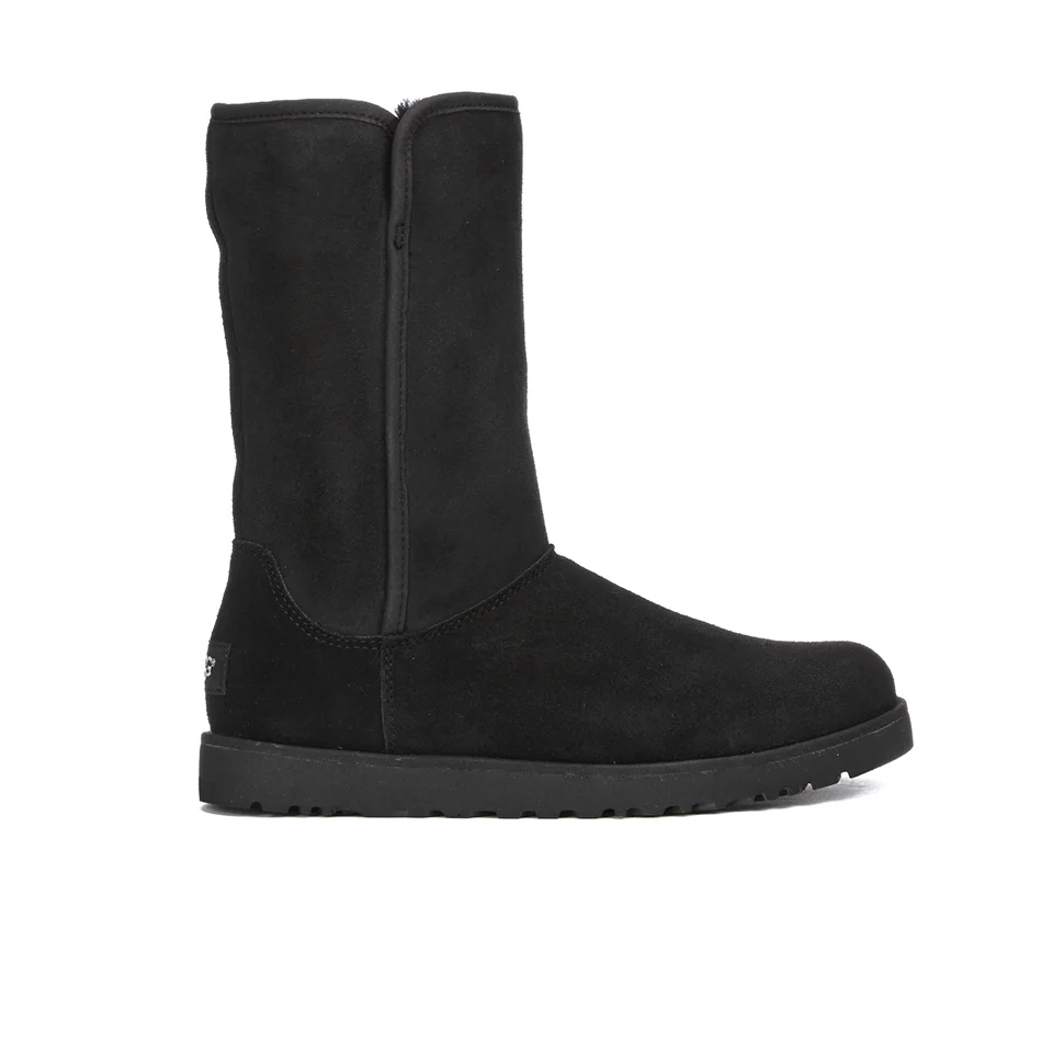 UGG Women's Michelle Slim Short Sheepskin Boots - Black Image 1