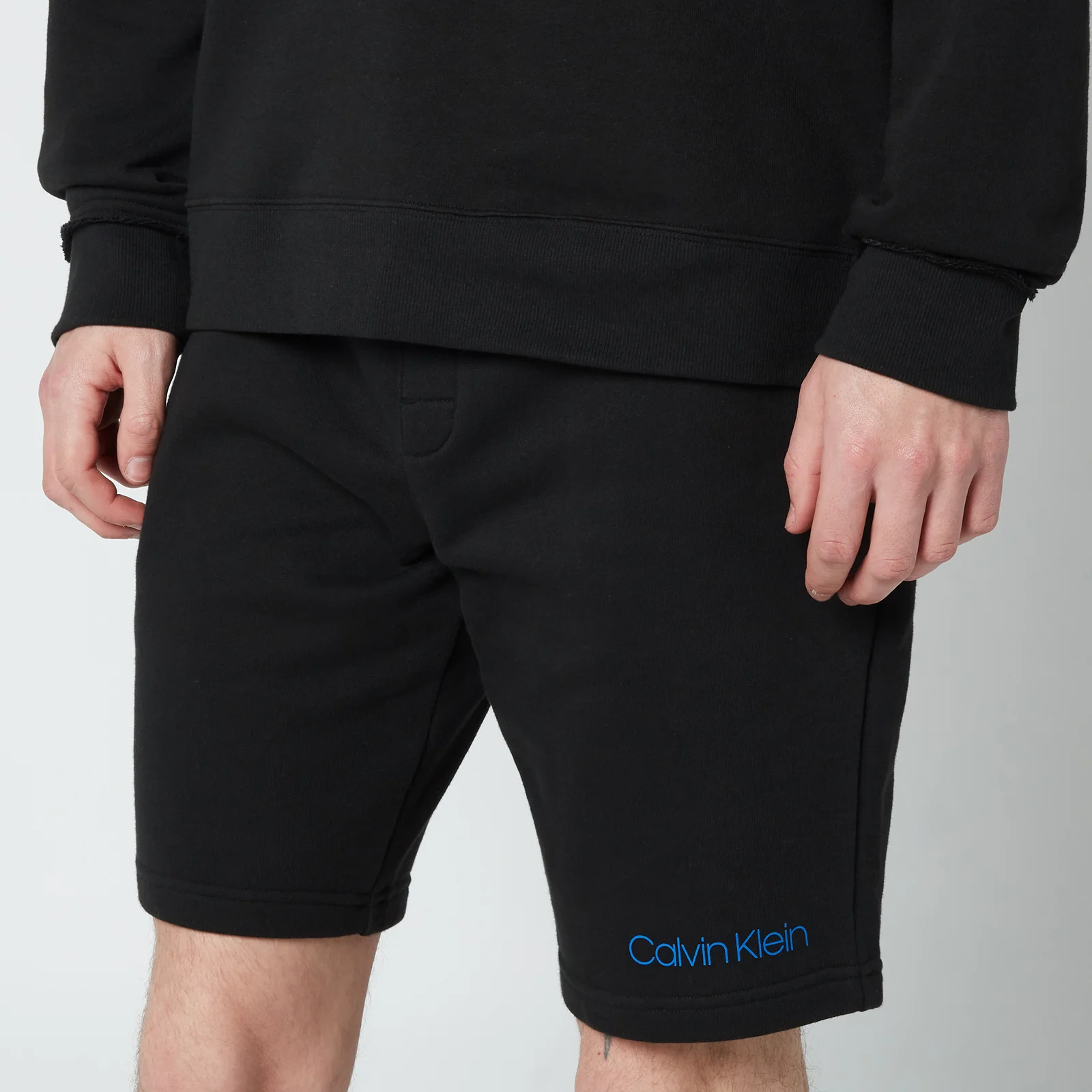 Calvin Klein Men's Sleep Shorts - Black Image 1