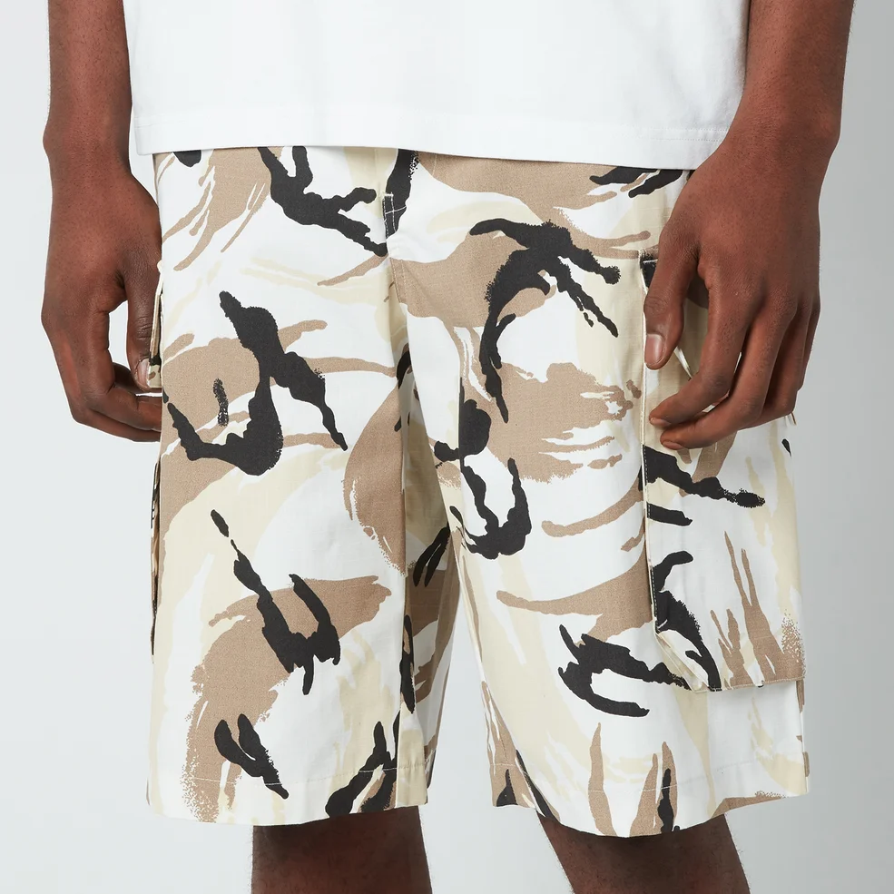 KENZO Men's Tropic Camo Printed Cargo Shorts - Off White Image 1