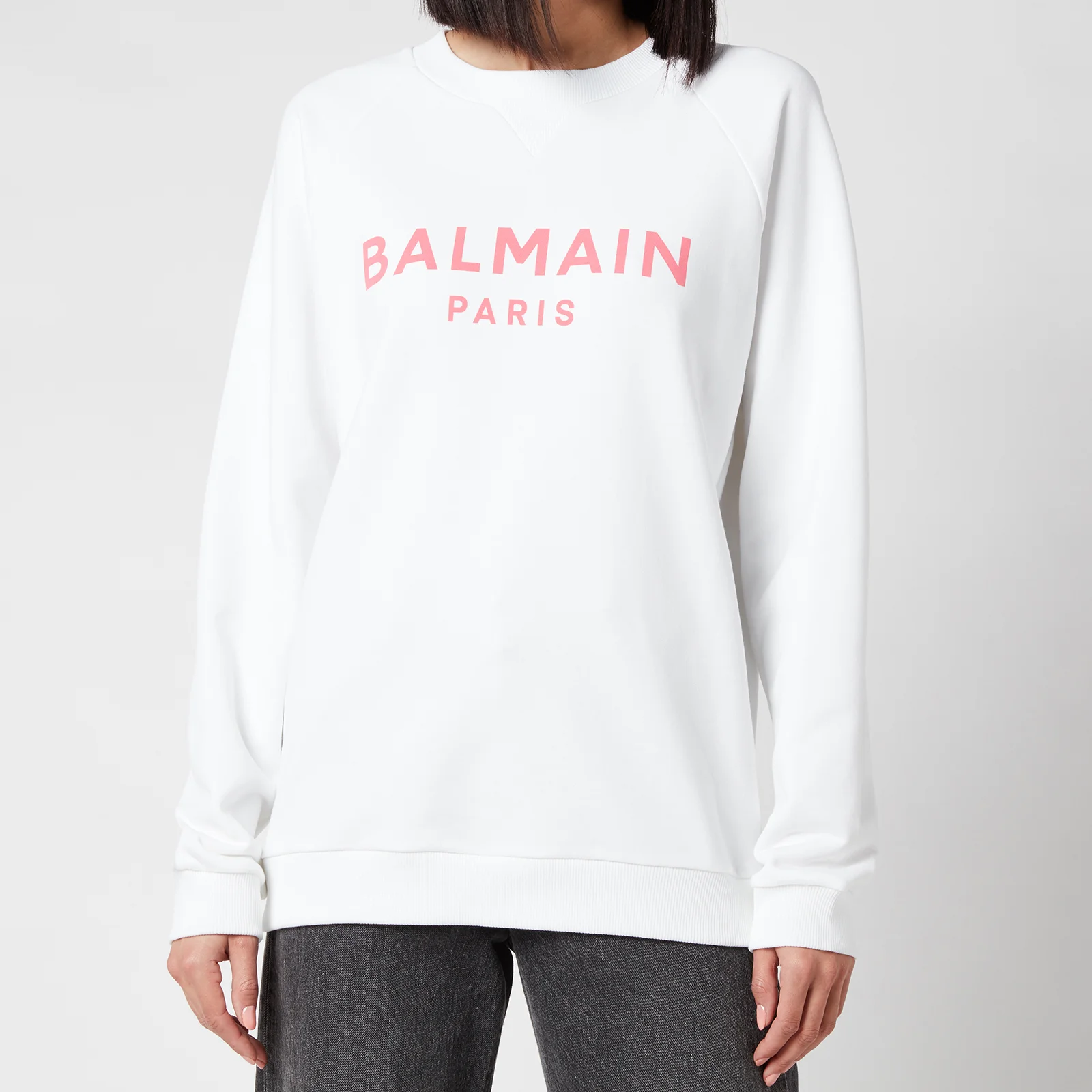 Balmain Women's Printed Logo Sweatshirt - Blanc/Rose Image 1