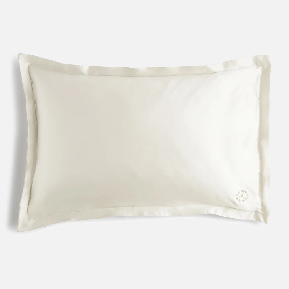 ESPA Home Oxford Edge Silk Pillowcase - Pearl White Image 1