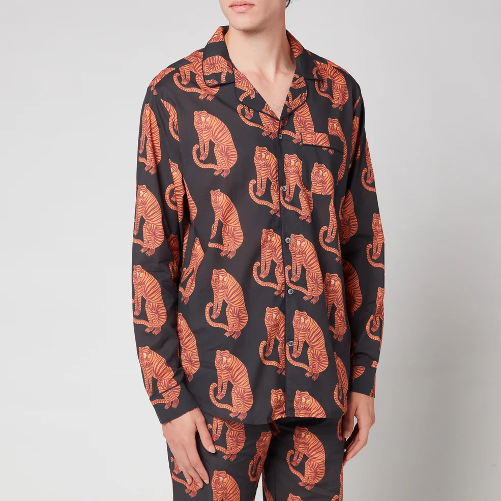 Desmond & Dempsey Men's Tiger Print Collared Shirt - Black/Orange Image 1