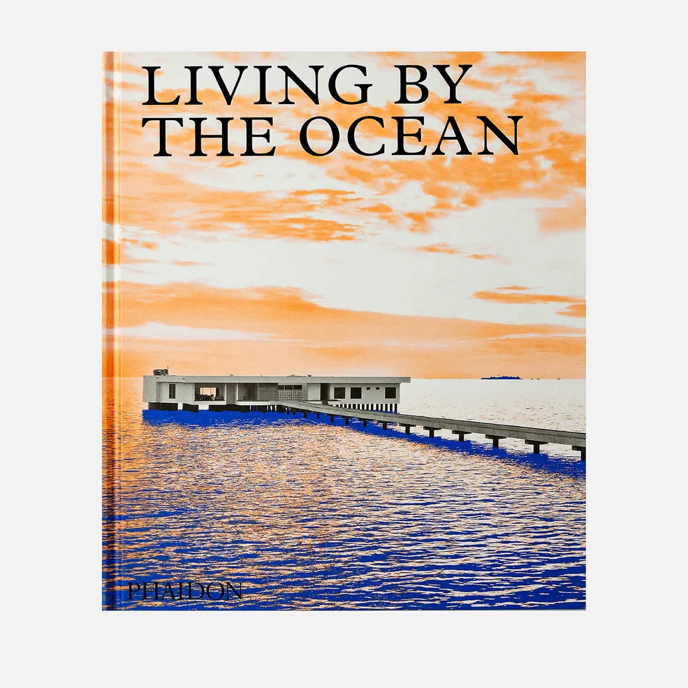 Phaidon: Living By The Ocean Image 1