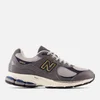 New Balance Men's 2002 New Vintage Faux Leather Trainers - Image 1