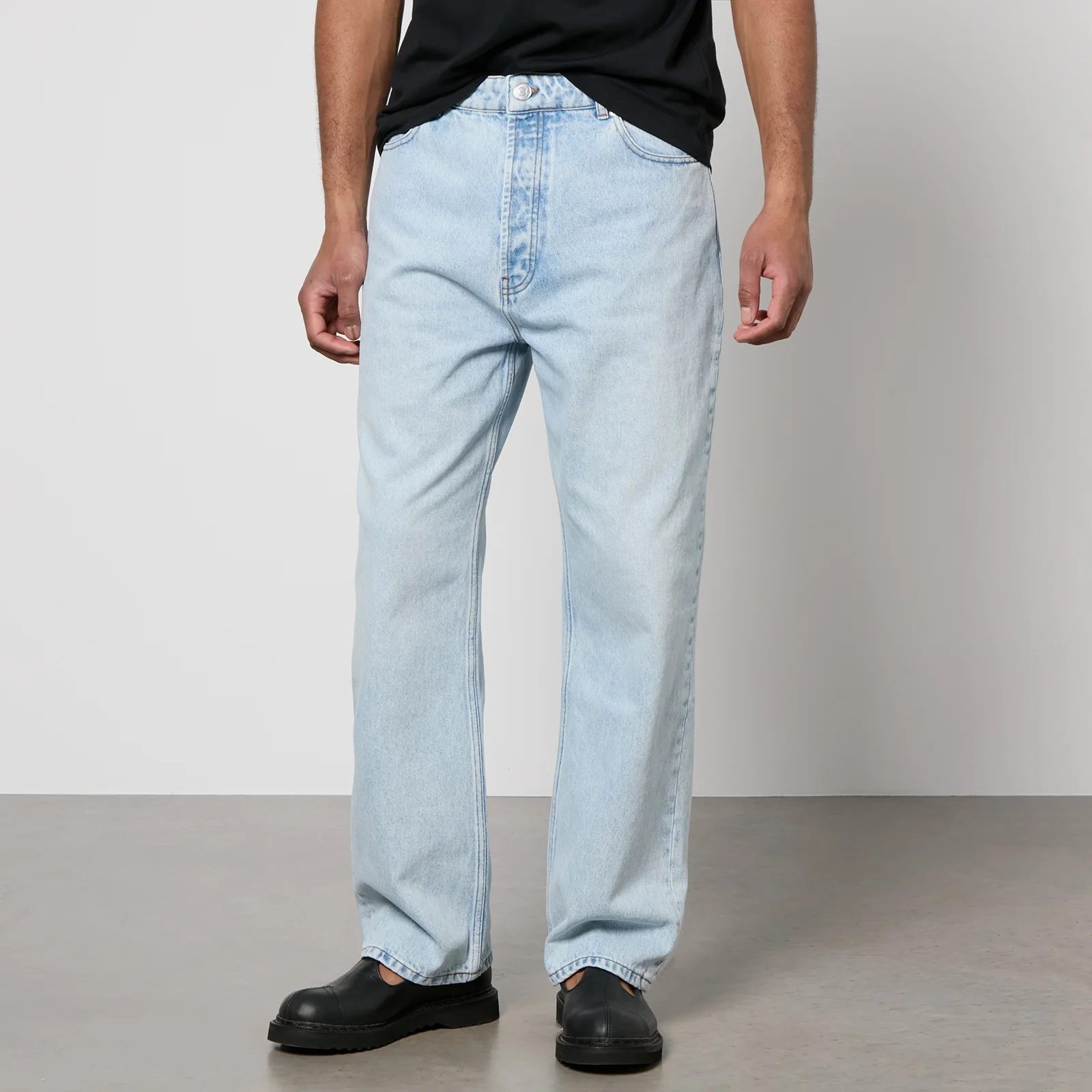 AMI Loose Fit Cotton Denim Jeans Image 1